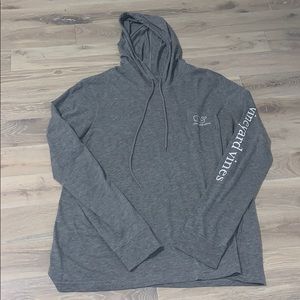 Vineyard Vines XL Hooded Long Sleeve